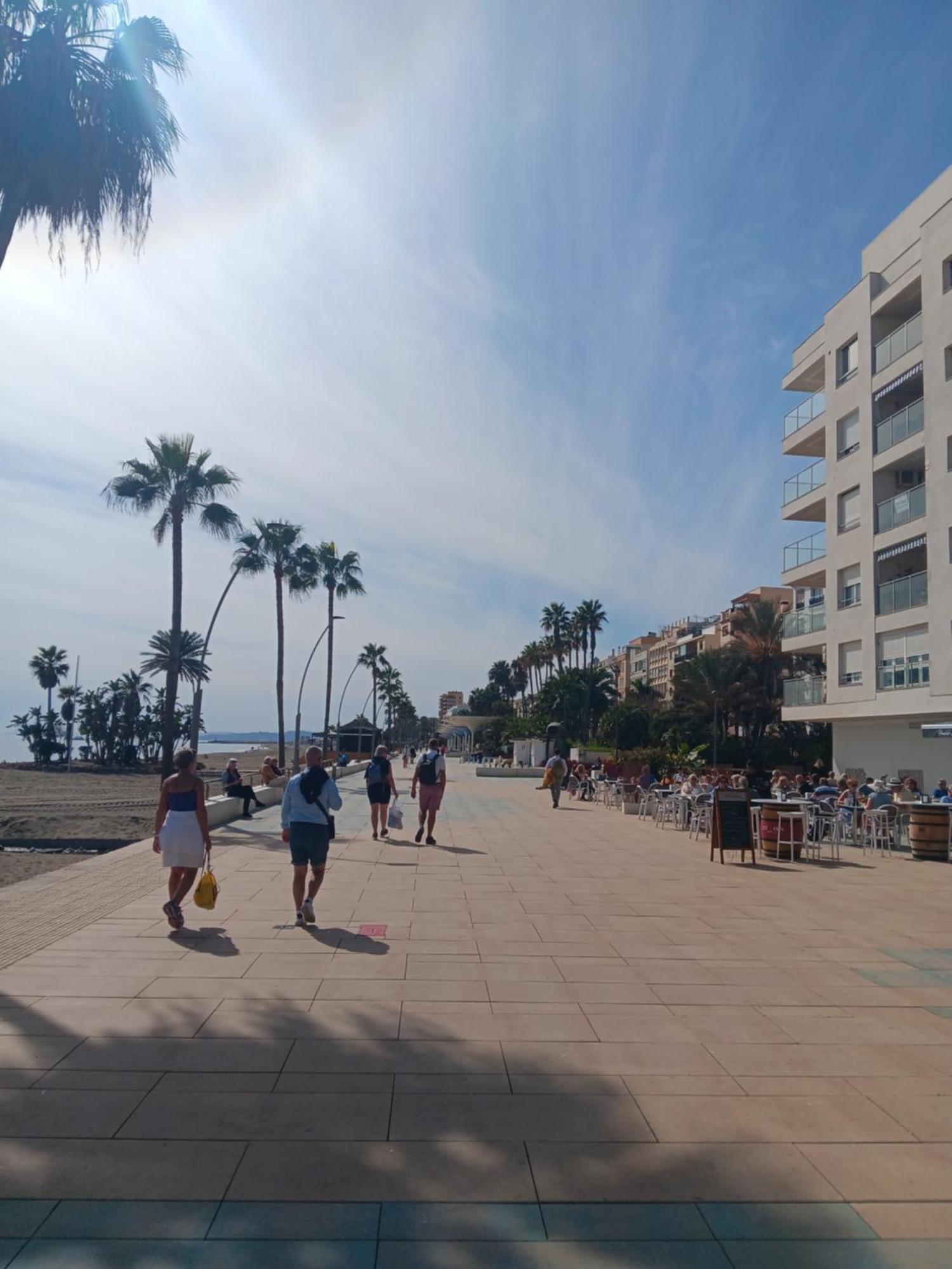 Alojamiento Iberia Playa Εστεπόνα Εξωτερικό φωτογραφία